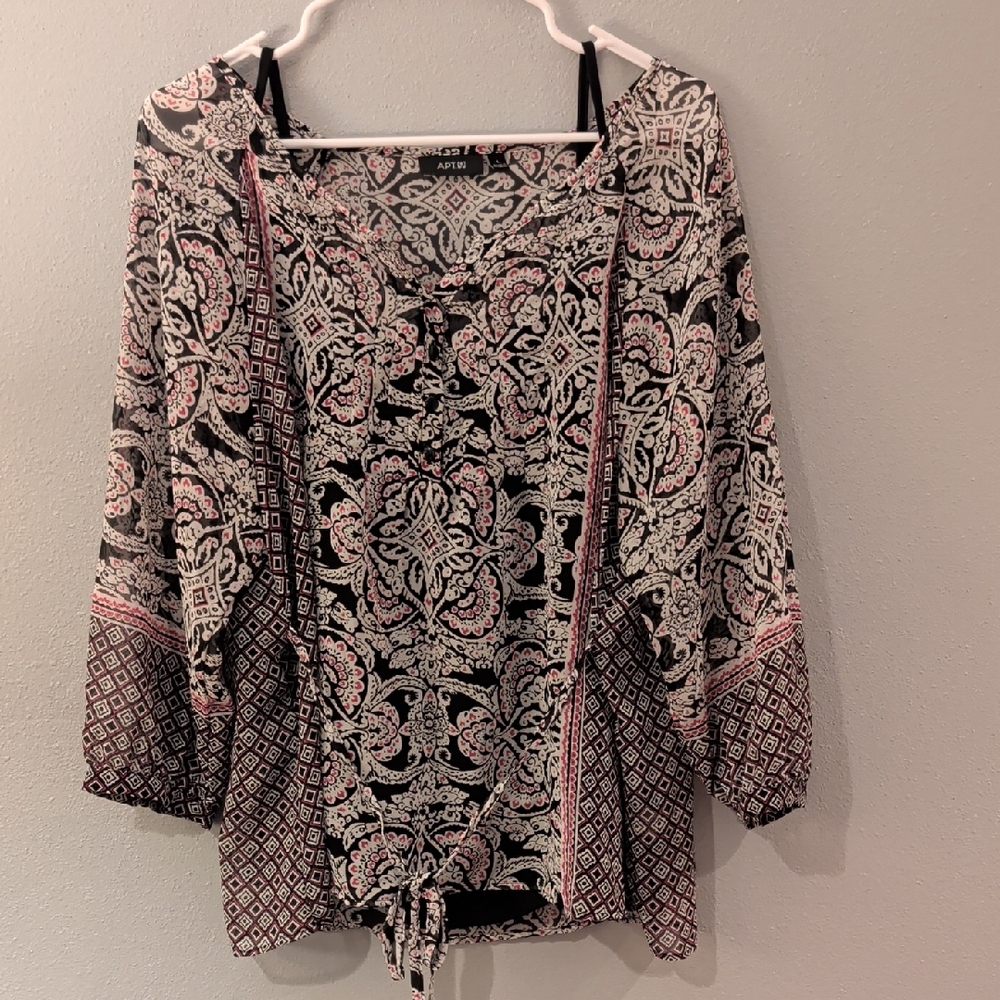 Apt. 9 Black and Pink Patterned Blouse